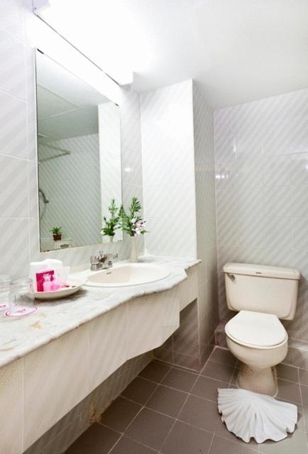 White Orchid Hotel バンコク都 エクステリア 写真