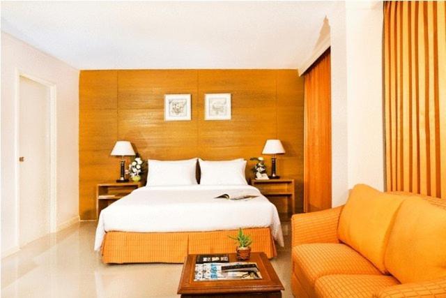 White Orchid Hotel バンコク都 エクステリア 写真