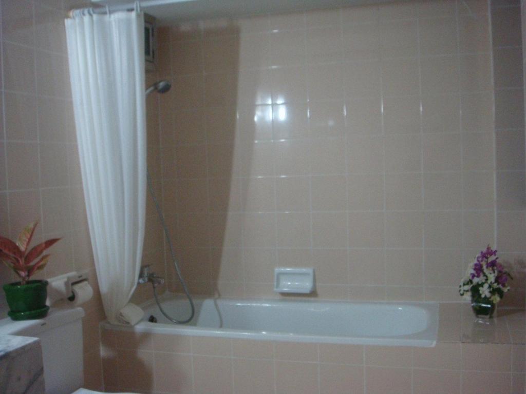 White Orchid Hotel バンコク都 エクステリア 写真